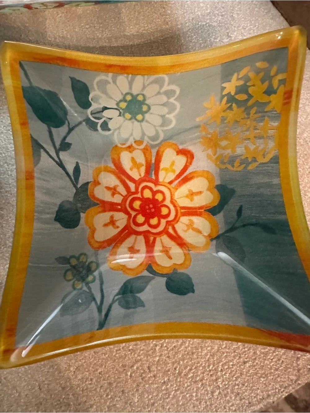 Prima Design Set of 4 Small Square Glass Curved Plate Bowls Bright Flowers 5